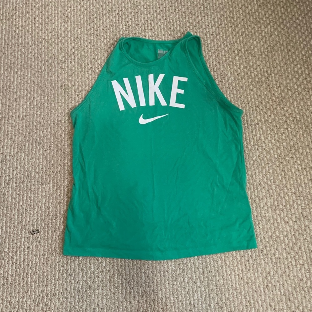 Nike tank